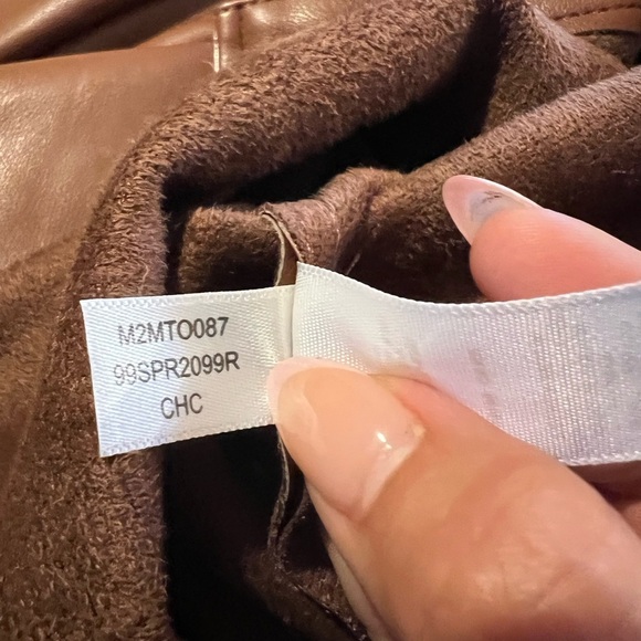 Marc New York Size XL Faux Leather Blouse Ruffle V-Neck Long Puff Sleeves - Picture 6 of 7